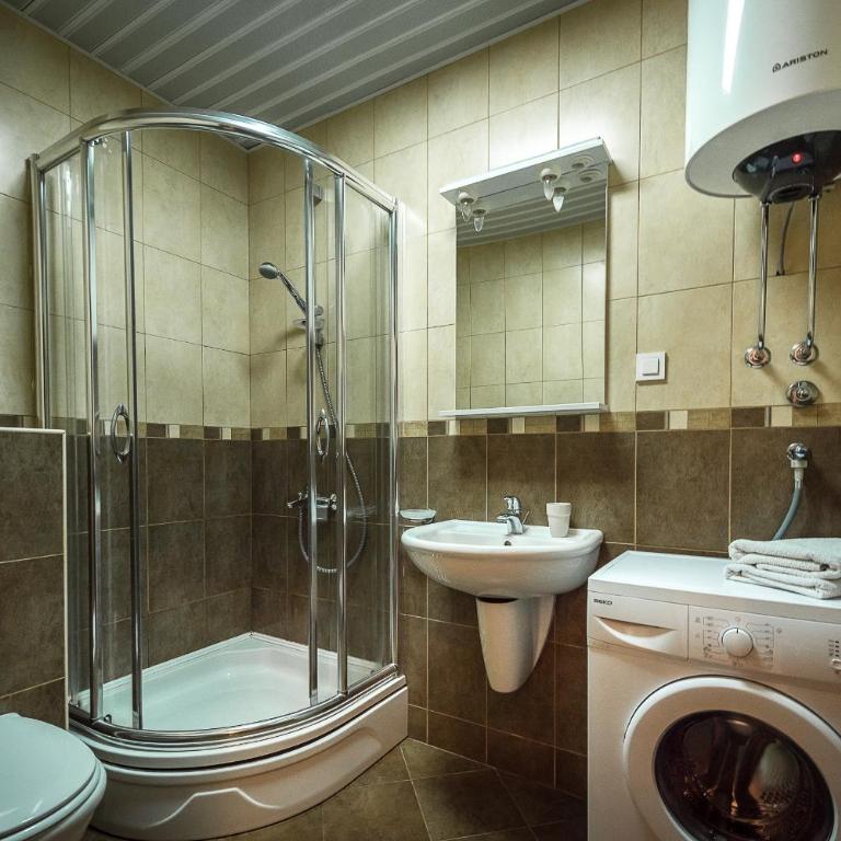 MonteBudva - One-Bedroom Apartment with Balcony - 14