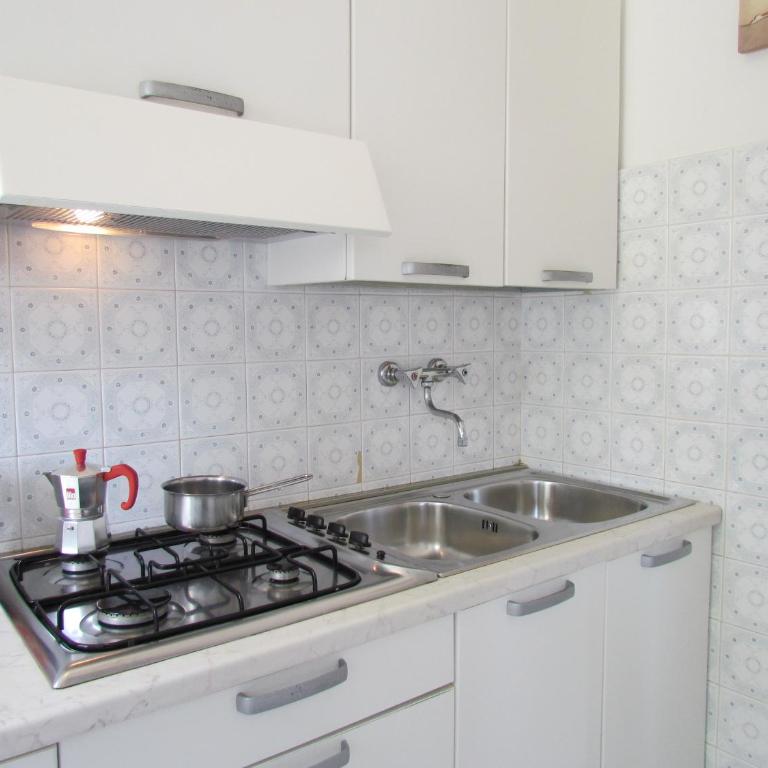 Appartamenti Codan & Fransi - Two-Bedroom Apartment with Balcony - 14