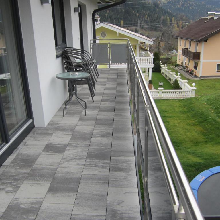 Appartementhaus Gretzel - Apartment mit 2 Schlafzimmern und Balkon - 3