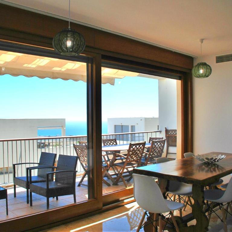 Lomas de los Monteros - Apartment with seaviews - Apartamento con vistas a las montañas - 1