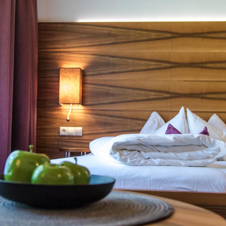 Hotel Stoeres - Stores Active wellbeing - Camera Matrimoniale con Balcone - 1