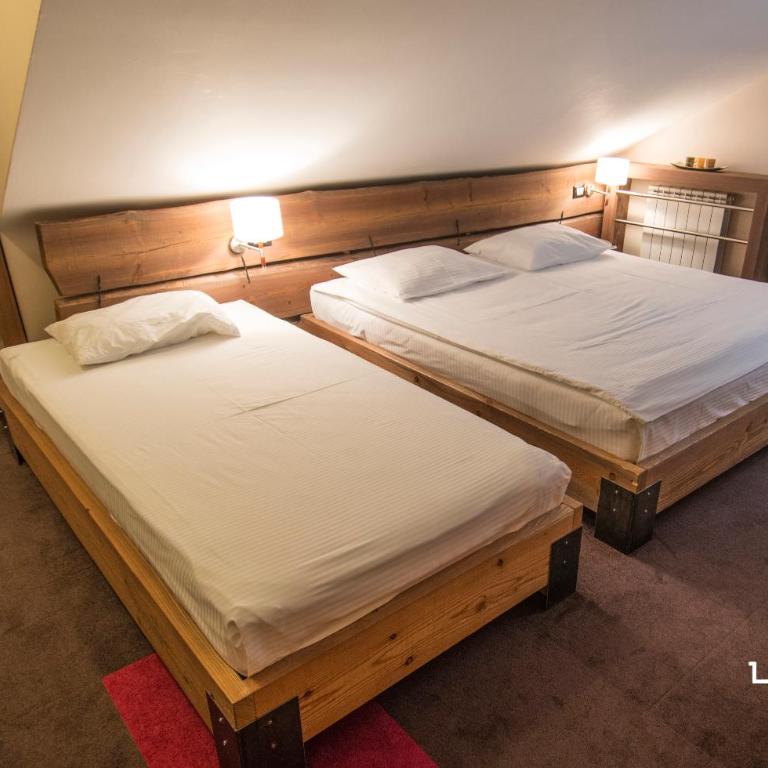 Hotel Lavina - Triple Room - 5