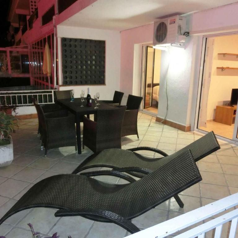 Empuriapparts Abrilmar Renovado - Apartamento de 3 dormitorios - 21
