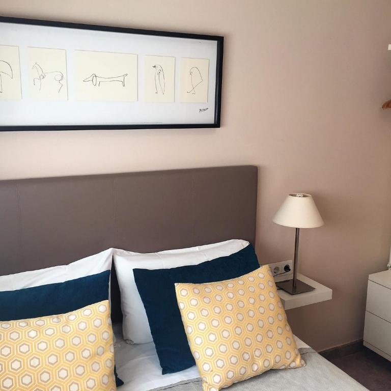 Apartamentos Plaza Picasso - Two-Bedroom Apartment (5 Adults) - 2