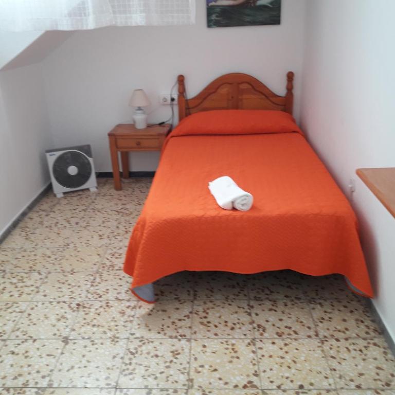 Pension Eva - Habitación individual básica con baño compartido - 4