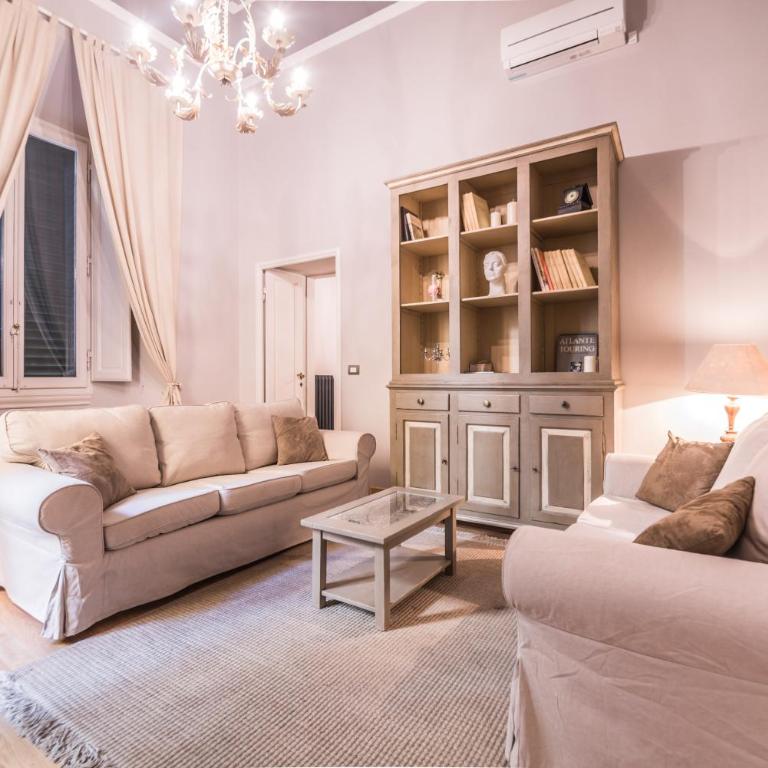 Stunning Apt 5min Walk to Duomo - Appartamento Deluxe - 1