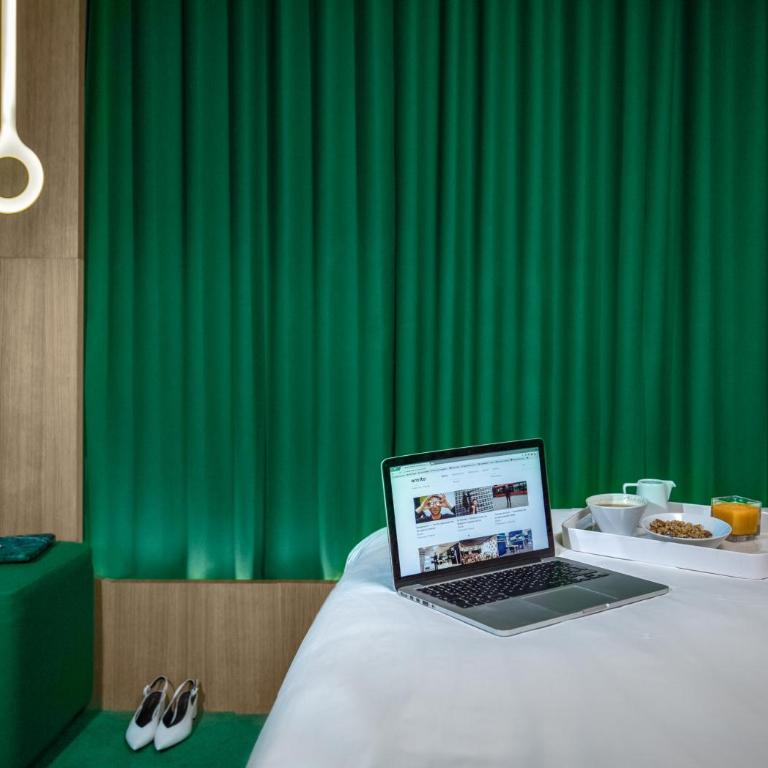 Hôtel Odyssey - Chambre Double - 1