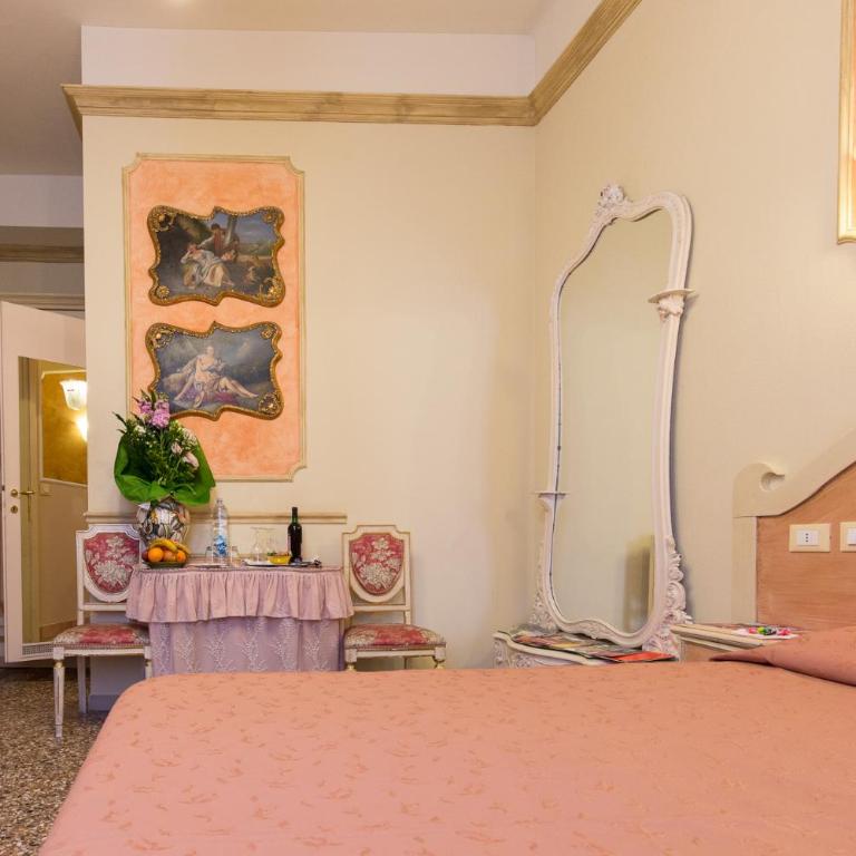 Antica Residenza D'Azeglio Room&Breakfast di Charme - Camera Matrimoniale/Doppia con Letti Singoli - 11