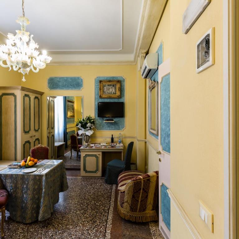 Antica Residenza D'Azeglio Room&Breakfast di Charme - Camera Matrimoniale/Doppia con Letti Singoli - 3