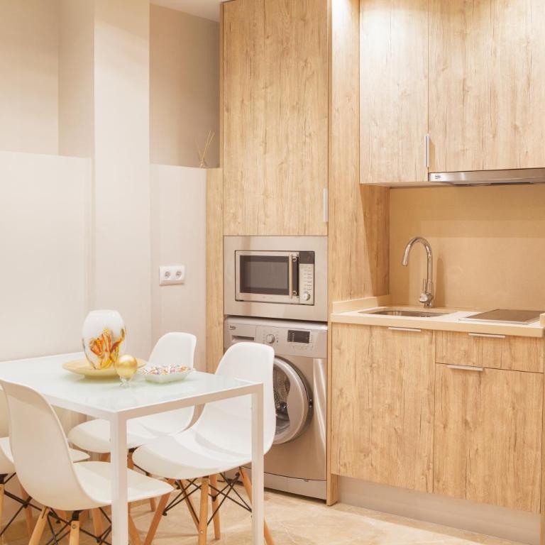 Apartamentos Boutique Salamanca - One-Bedroom Apartment - 12