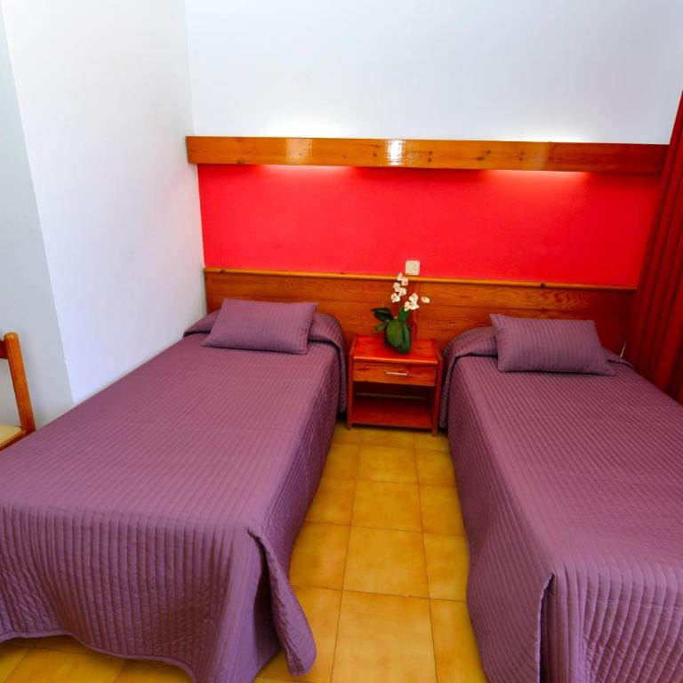 Hostal Magnolia - Habitación Doble - 1 o 2 camas - 3