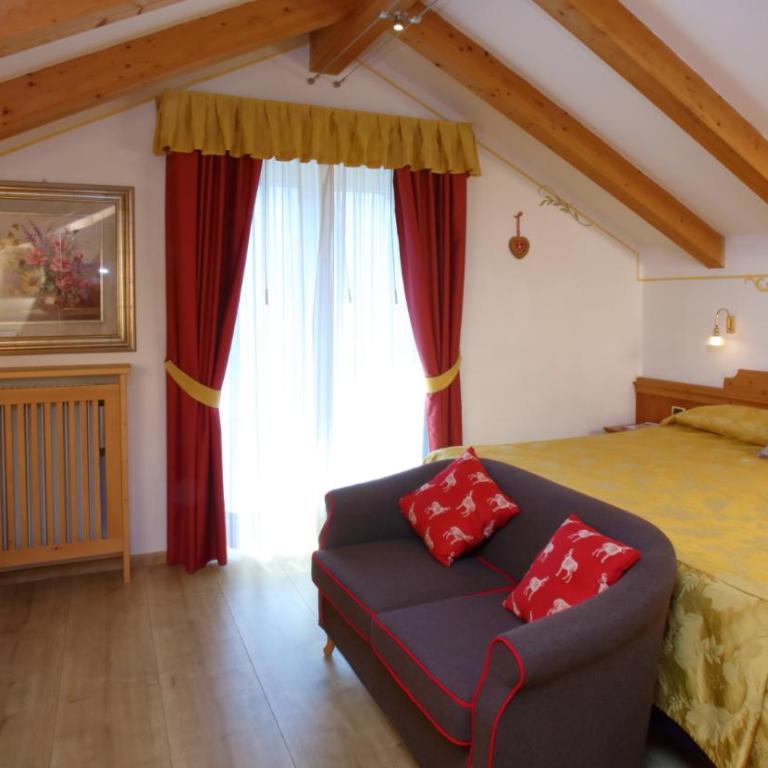 Alexander Hotel Alpine Wellness Dolomites - Doppelzimmer mit Seeblick - 1