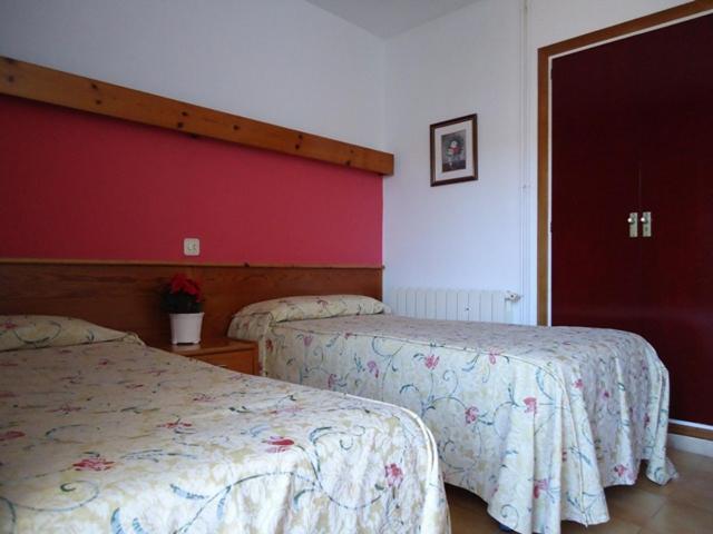 Hostal Magnolia - Habitación Doble (2 adultos + 1 niño) - 1
