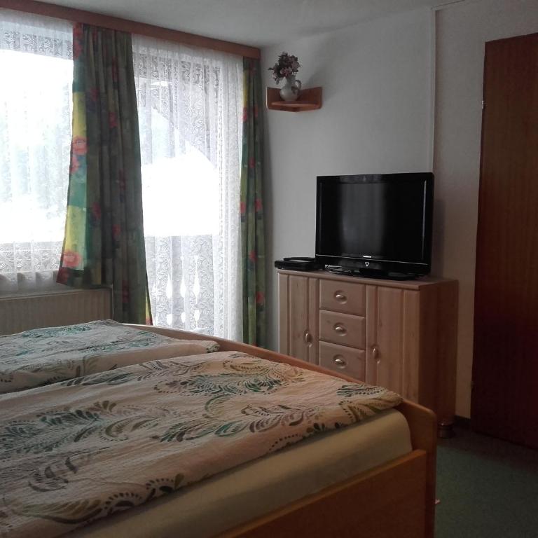 Rainzhof - Doppelzimmer - 9