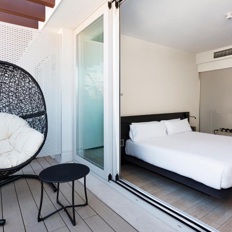 B&B HOTEL Madrid Centro Puerta del Sol - Double Premium with terrace - 3