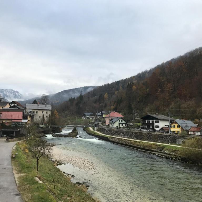 Pension Kirchenwirt - Familienzimmer mit Balkon - 9