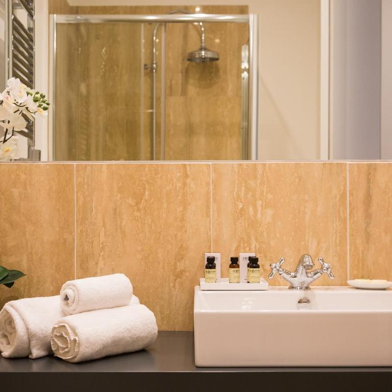 Amazing Piazza Venezia Suites - Appartamento Superior - 15