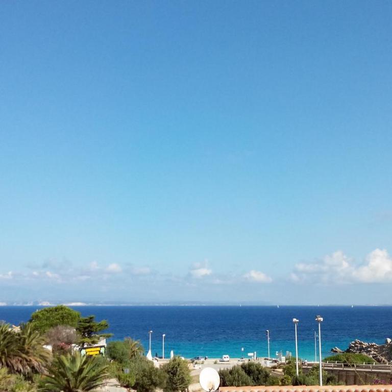 Splendido mono vista mare con wi fi a 100 mt da spiaggia - Vacation Home - 17
