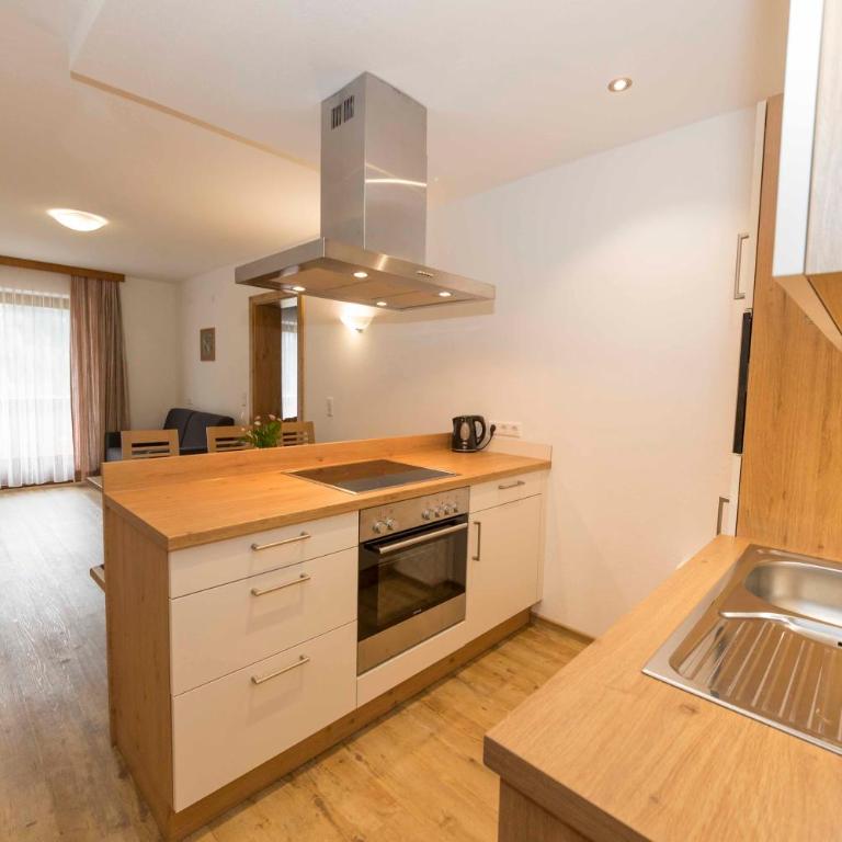 Hubergut Appartements - Apartamento Deluxe - 3