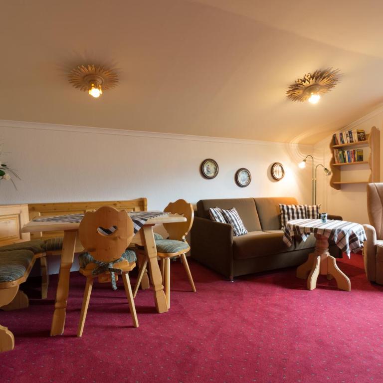 Alpenflair Ferienwohnungen Gästehaus Tepferdt - Apartment mit 1 Schlafzimmer - 6