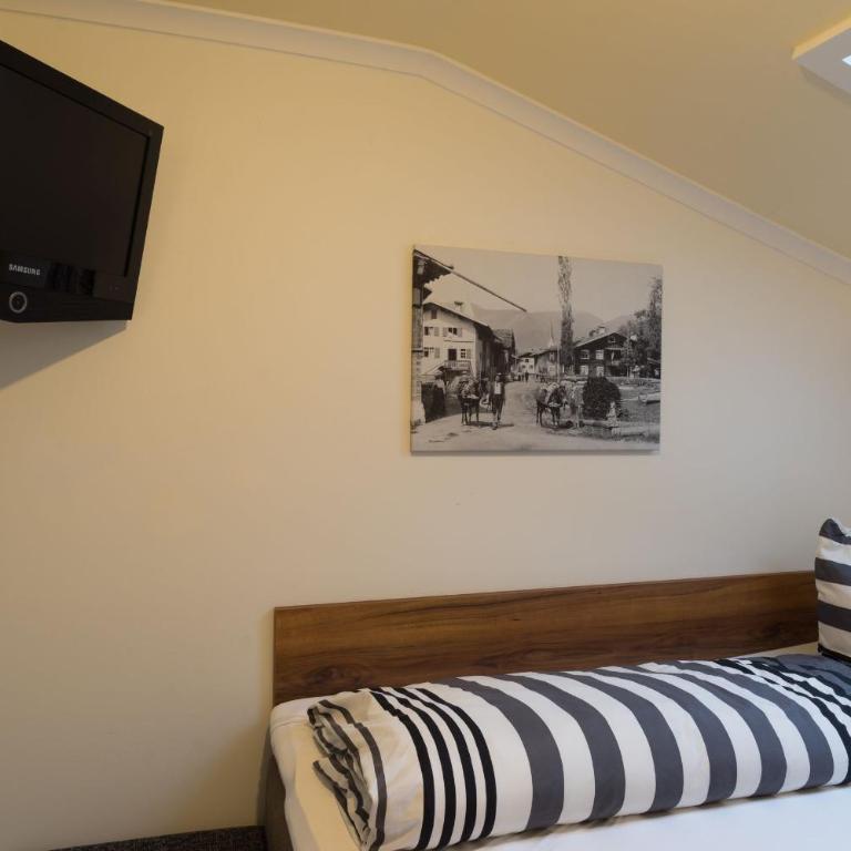 Alpenflair Ferienwohnungen Gästehaus Tepferdt - Apartment mit Gartenblick - 6