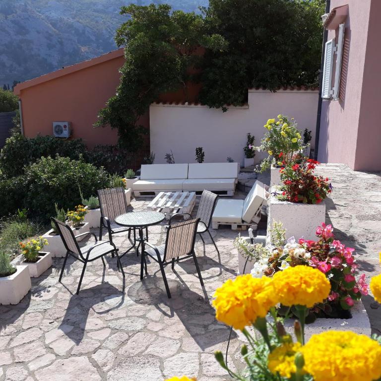 Maritimo Apartments - One-Bedroom Apartment - 34