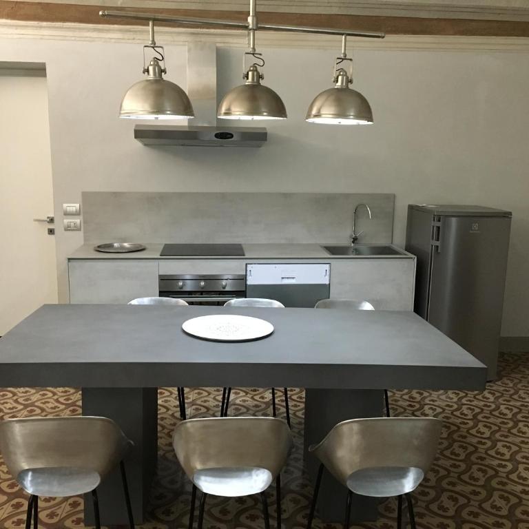 Arco Antico - Suite con 2 Camere da Letto - 9