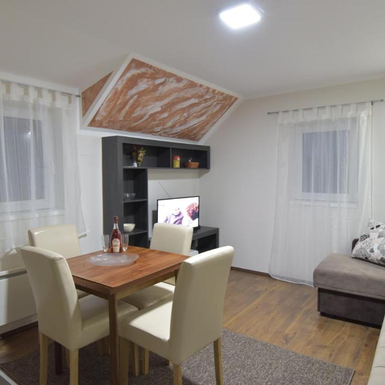 Villa Zagorka and mountain houses A, M, D - Apartment with Mountain View - 6