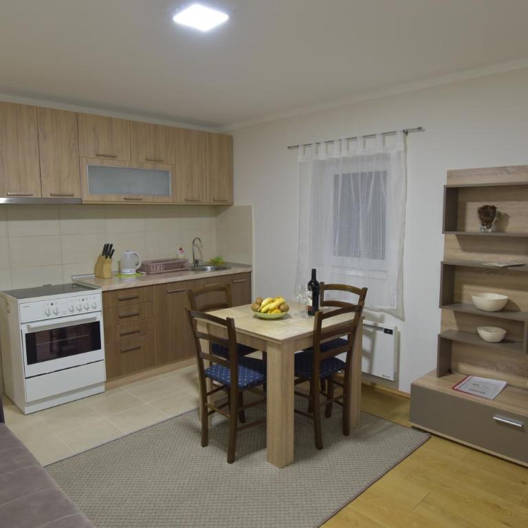 Villa Zagorka and mountain houses A, M, D - One-Bedroom Apartment - 4