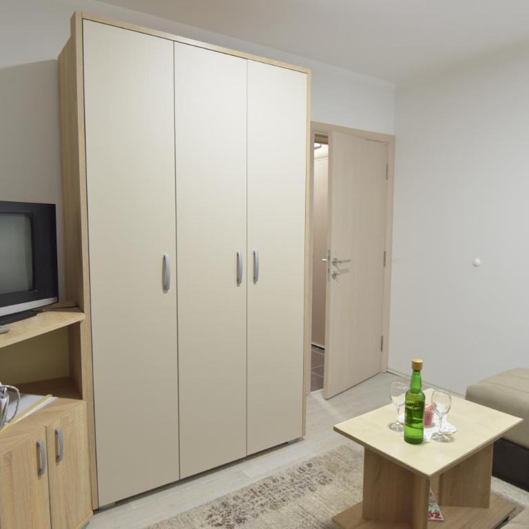 Villa Zagorka and mountain houses A, M, D - Two-Bedroom Apartment - 12