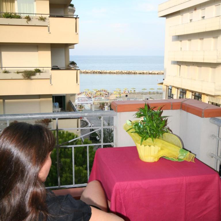 Hotel Cadiz - Camera Quadrupla - 6