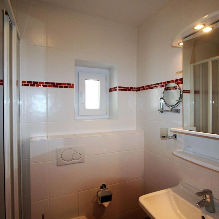 Alpenflair Ferienwohnungen Whg 103 Appartementhaus Nebelhorn - Apartment mit Blick auf die Berge - 12