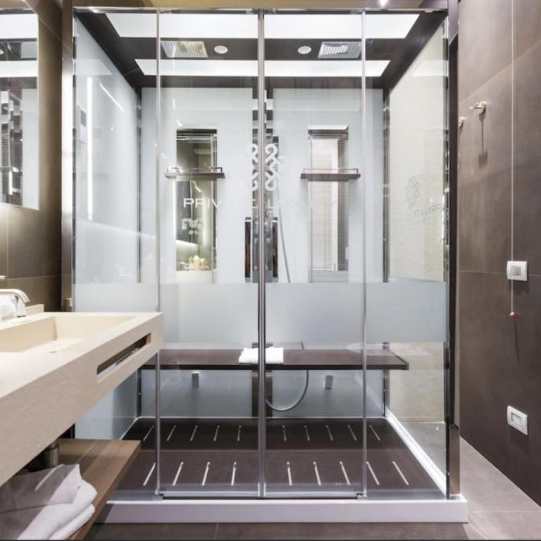 Private Luxury Suites - Suite King - 24