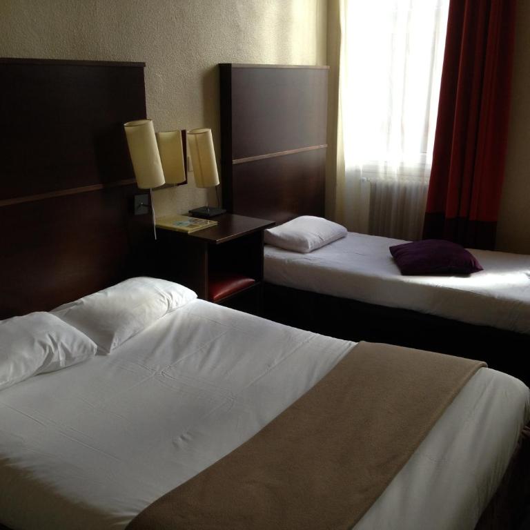 Hôtel des Ambassadeurs - Chambre Triple - 1