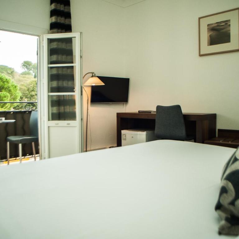 Hotel B Lodge - Chambre Double ou Lits Jumeaux Standard avec Balcon - 1