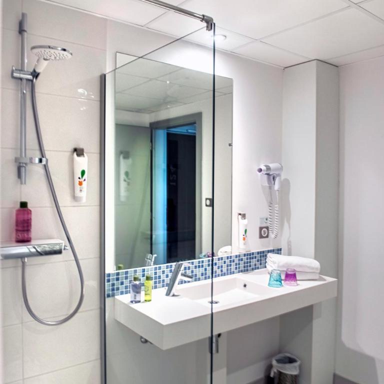 ibis Styles Strasbourg Avenue du Rhin - Standard Twin Room - 3