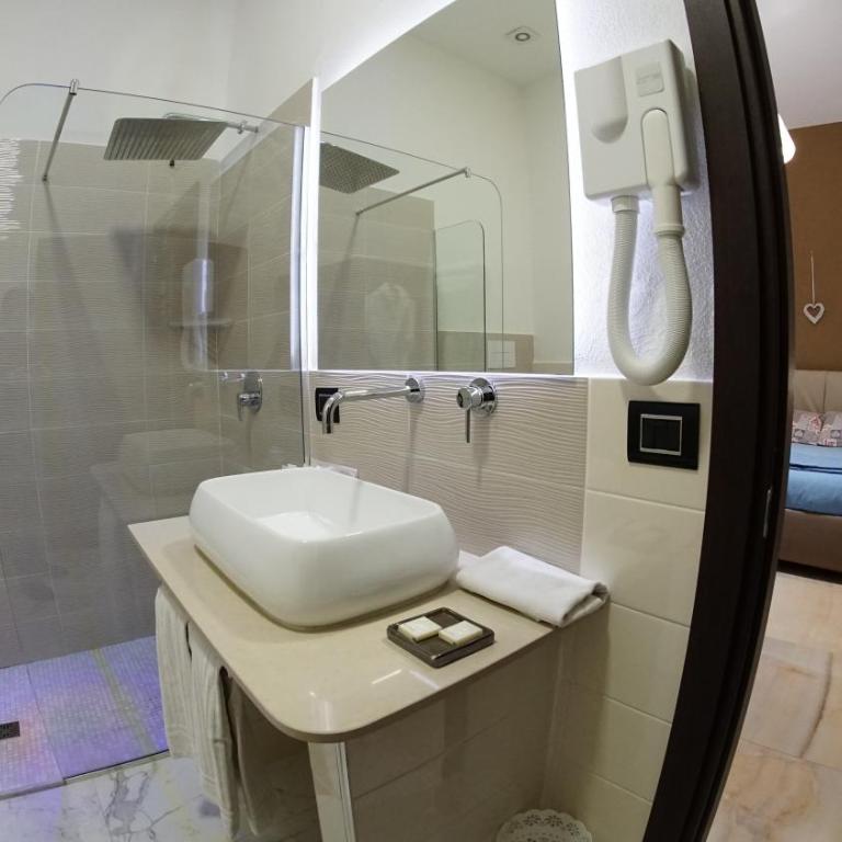 Beverello Suite - Camera Matrimoniale con Sauna - 2