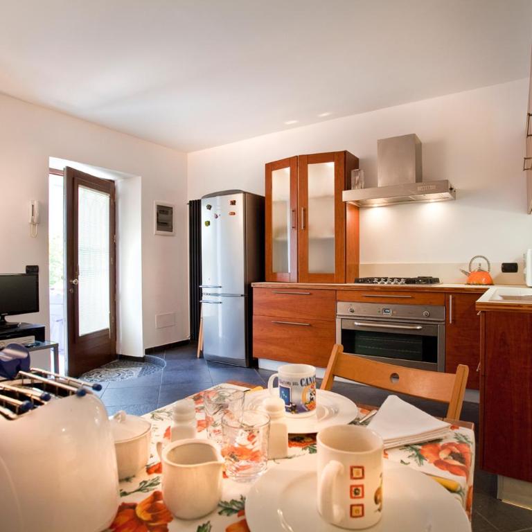 Mimosa House Verona - One-Bedroom House - 14
