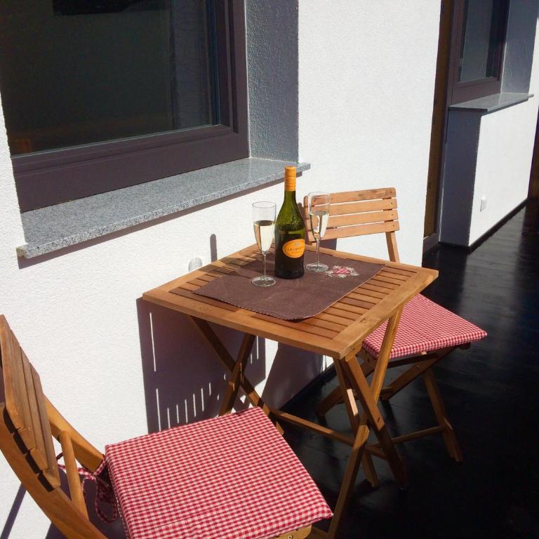 Ferienwohnung Leo - Apartment mit Blick auf die Berge - 3