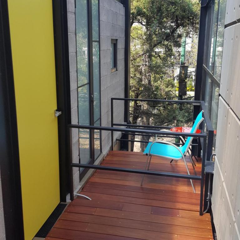 Cozy Loft with Balcony - Loft - 7