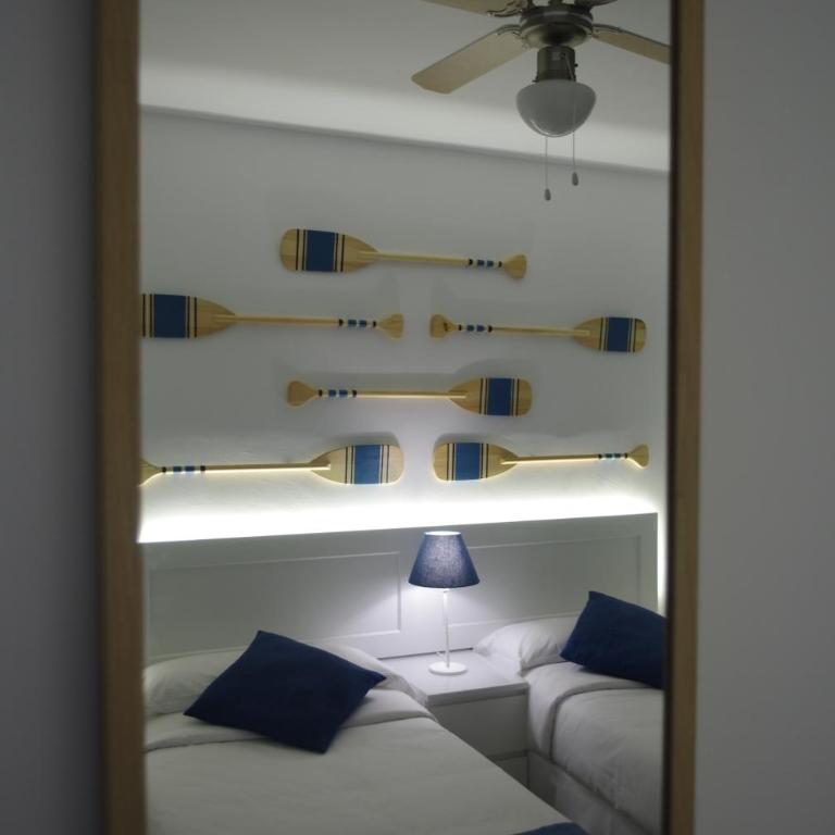 MAGMA Rooms Playa Honda - Habitación Doble con baño privado externo - 2 camas - 1