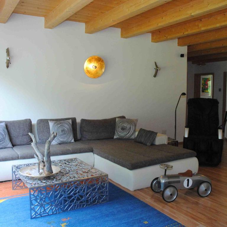 Zillertal Residenz - Three-Bedroom Apartment - 10