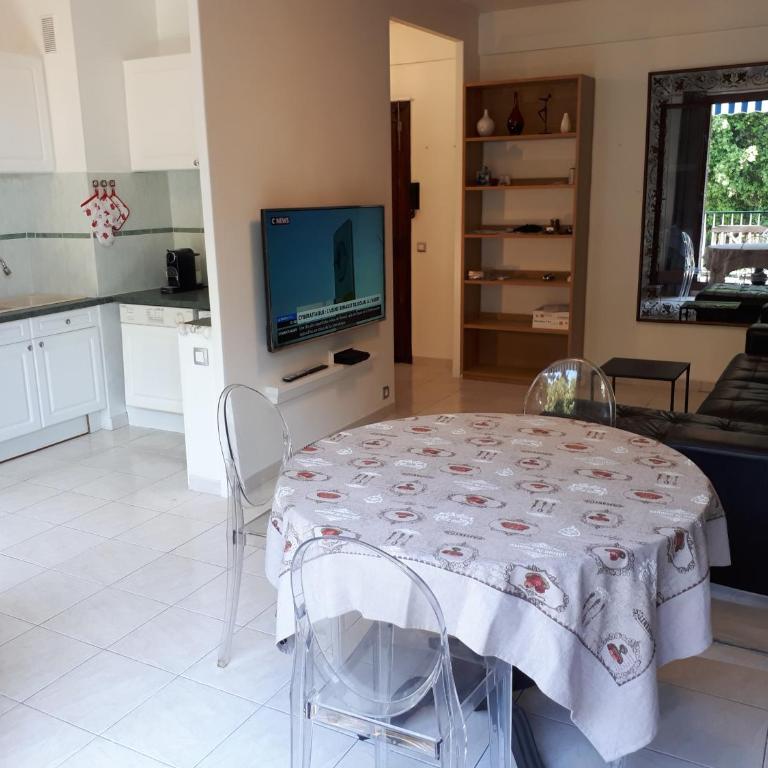Appart bas Fabron - Appartement 2 Chambres - 1