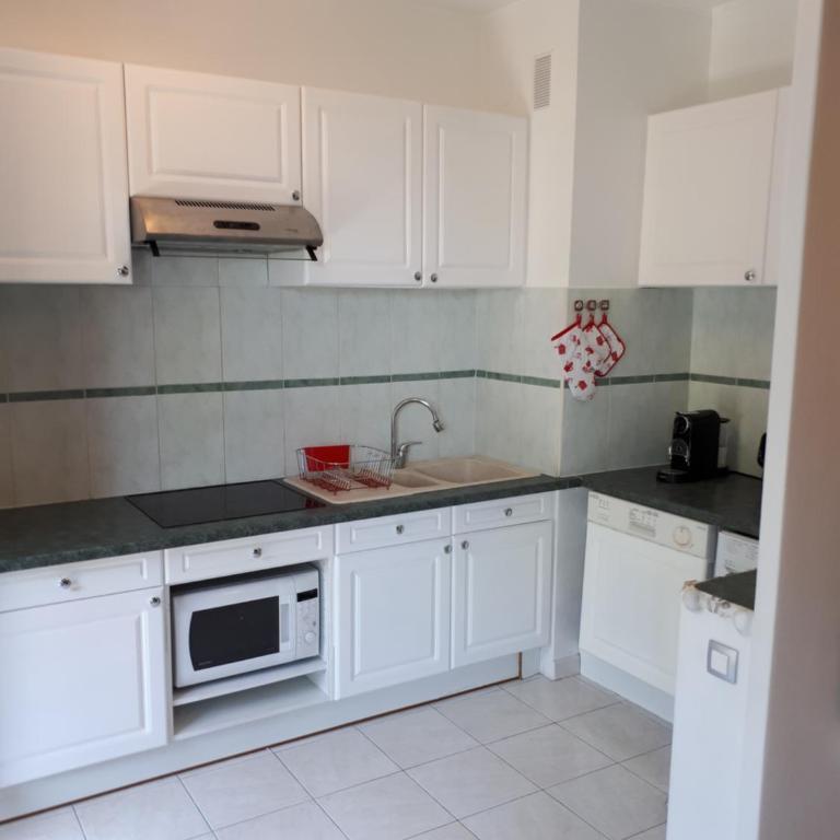 Appart bas Fabron - Appartement 2 Chambres - 4