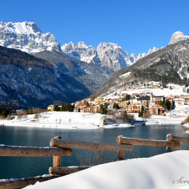 Casa Rubino Lake & Dolomites - Two-Bedroom Apartment with Lake View - 11