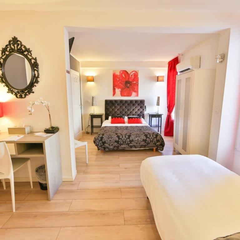 Hôtel Le Mistral - Chambre Quadruple - 7