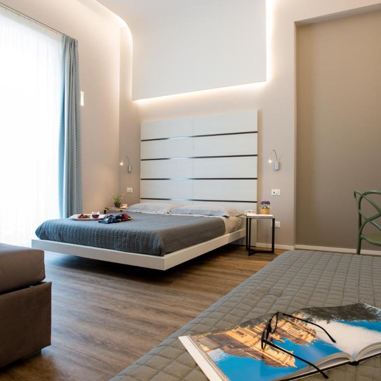 B&B In Centro Palermo - Deluxe Quadruple Room With Balcony - 1