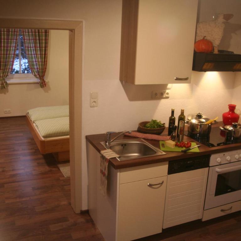 Landhaus Eder - Apartment mit Gartenblick - 35