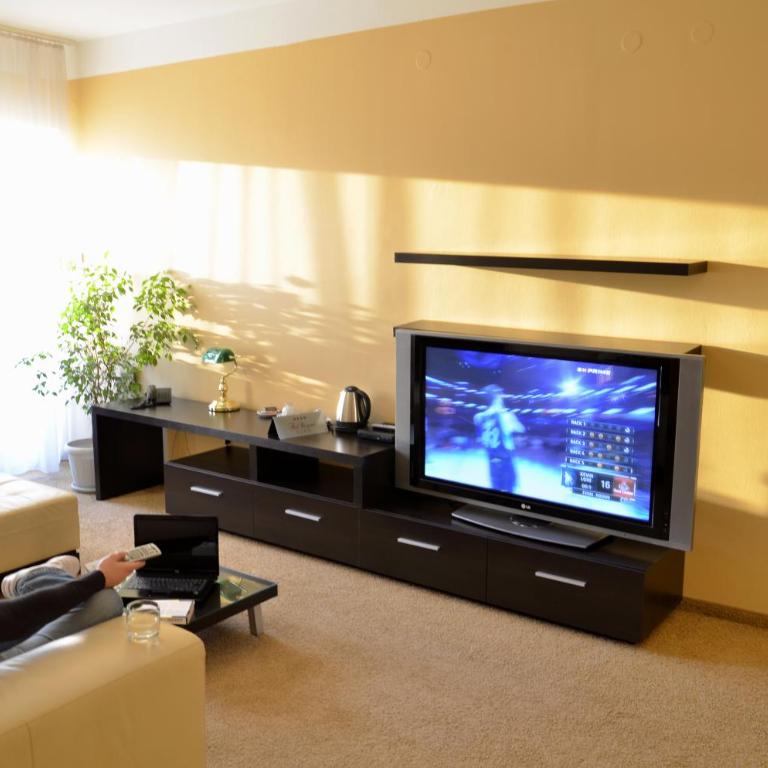 The Regent Club Hotel - Suite - 6