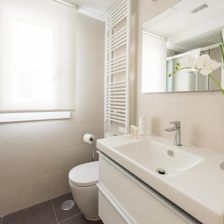 Atocha Boutique - Barrio de las Letras - Apartamento Superior - 67
